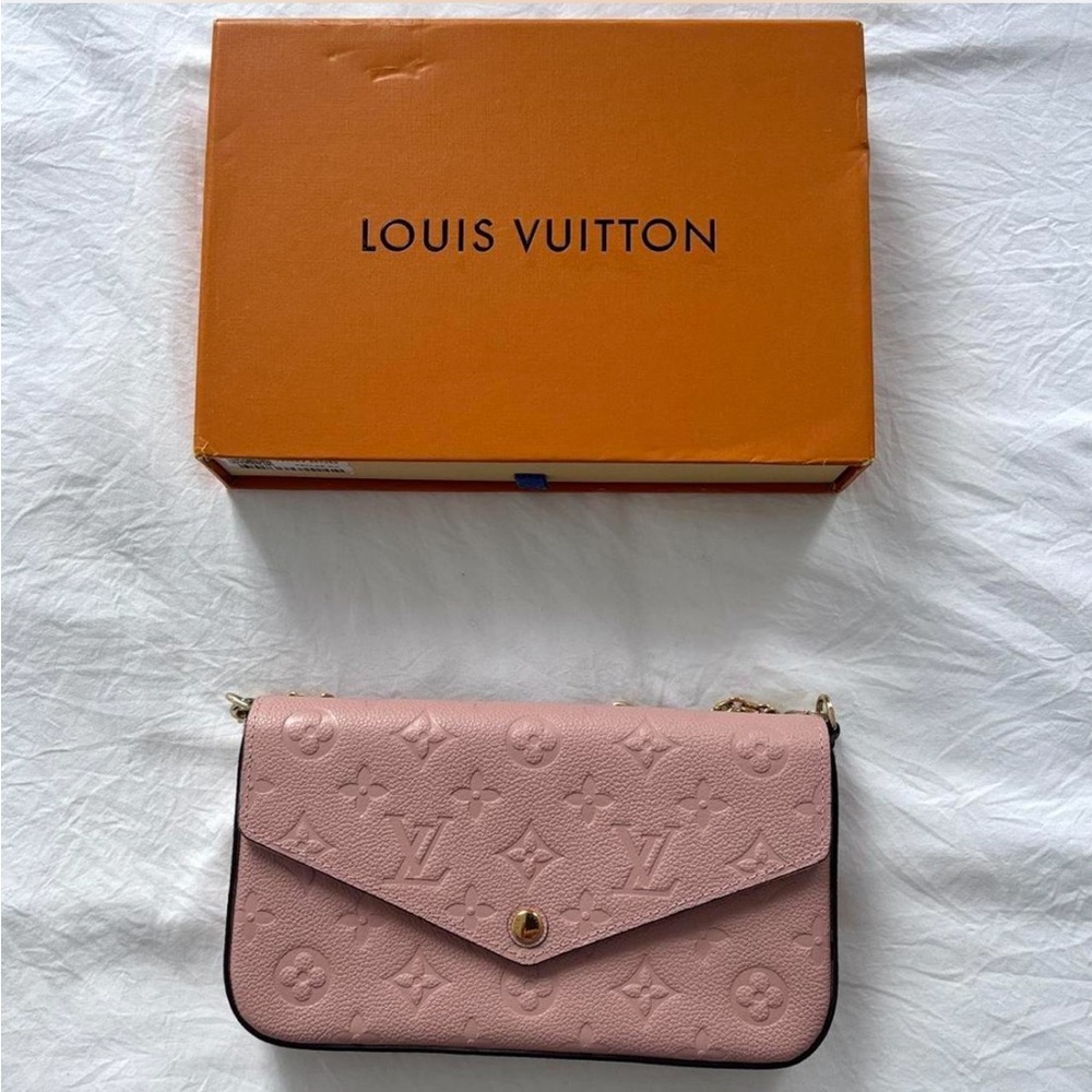 Pink Louis Vuitton Pochette Félicie